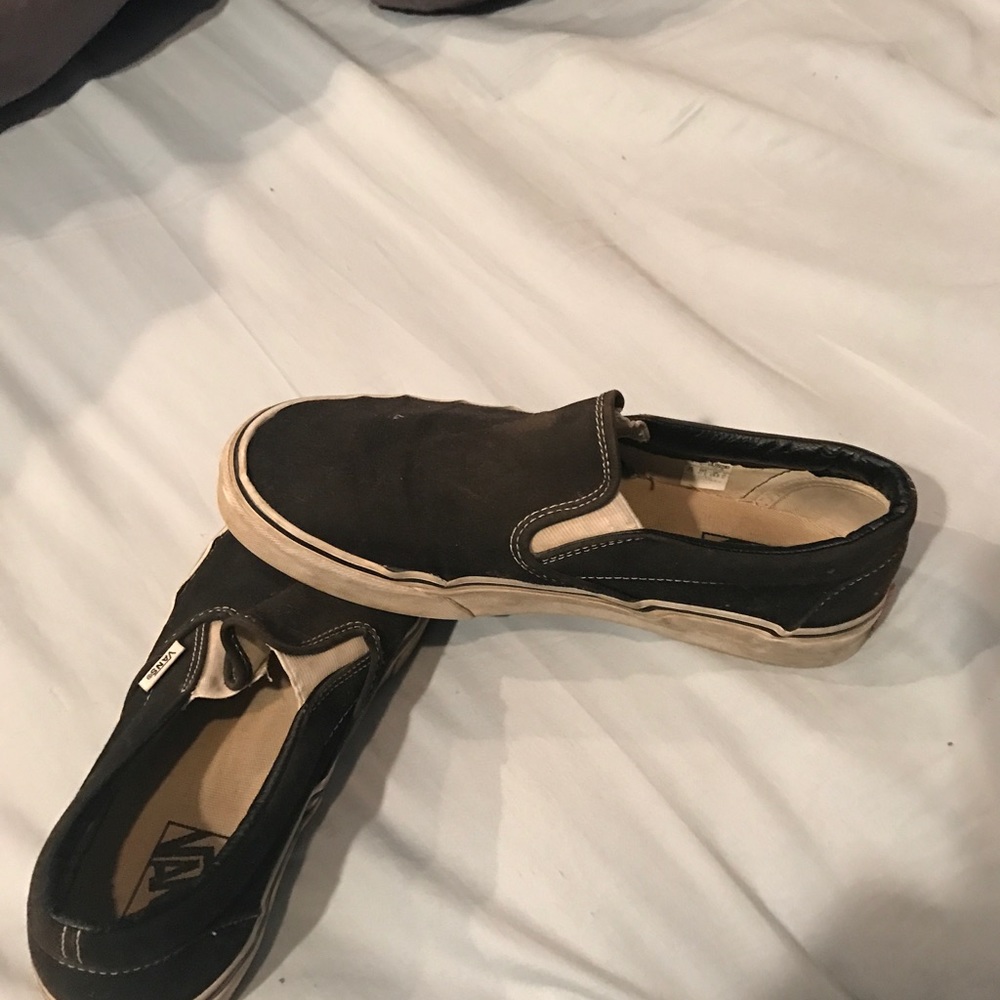 Vans size 8.5 men and 10 in women.